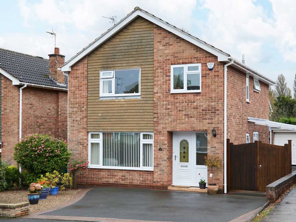 4 bed detached house for sale in Lime Grove, Kirby Muxloe LE9, £425,000 Zoopla