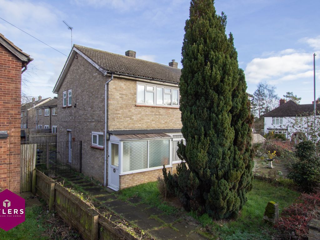 3 bed semidetached house for sale in Gilbert Road, Cambridge CB4 Zoopla