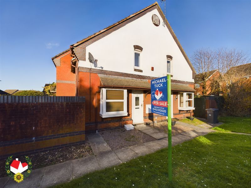 1 bed terraced house for sale in Chestnut Road, Abbeymead, Gloucester GL4, £165,000 Zoopla