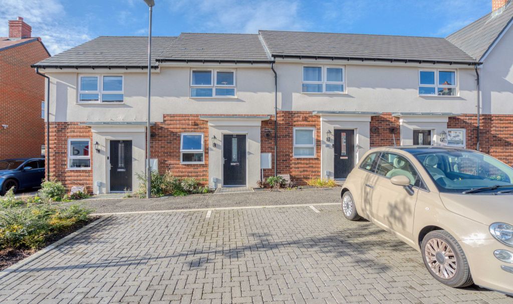 2 bed terraced house for sale in Lane, Broughton, Aylesbury HP22, £201,500 Zoopla