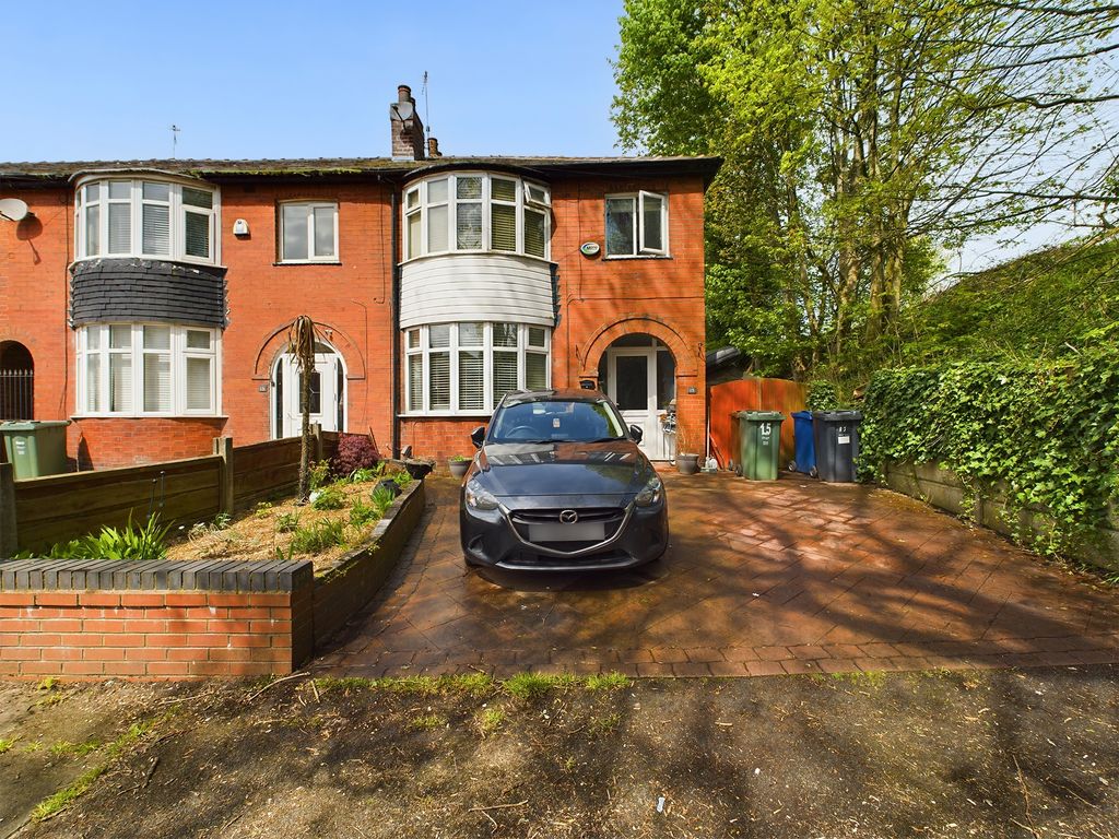 3 bed semidetached house for sale in Mayfair Avenue, Whitefield