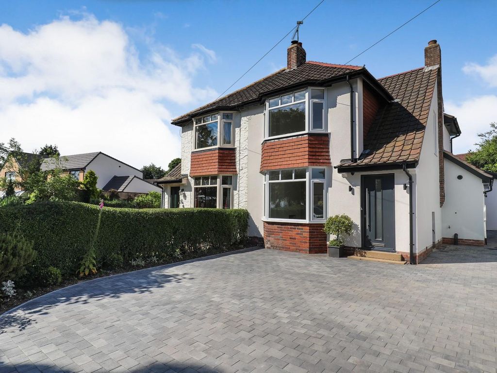 3 bed semidetached house for sale in Yew Tree Lane, Harrogate HG2, £