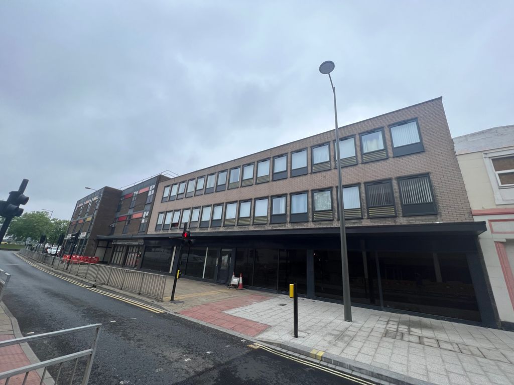 1 bed flat to rent in 82 Cleveland St, Cleveland Street, Doncaster DN1