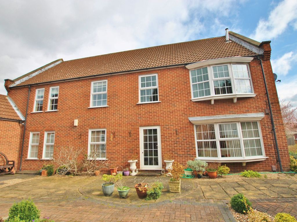 2 bed flat to rent in Cherry Tree Lane, Edwalton, Nottingham