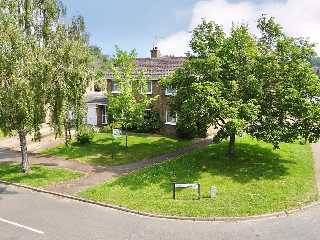 4 bed detached house for sale in Maple Gardens, Riseley, Bedford MK44 Zoopla