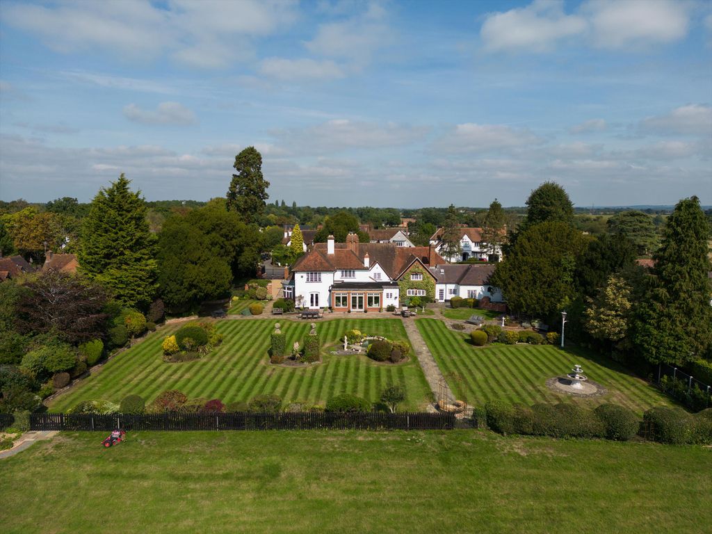 7 bed detached house for sale in Kenilworth Road, Knowle, Solihull