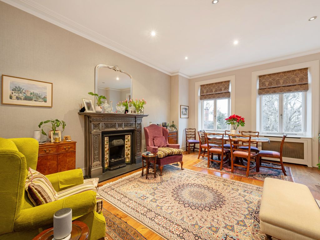 3 bed flat for sale in Maresfield Gardens, Hampstead NW3, £1,450,000