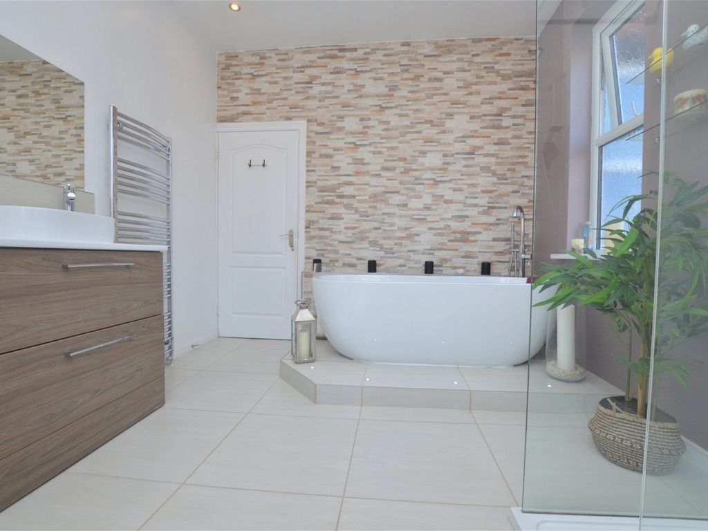 3 bed terraced house for sale in Blenheim Road, Barnsley S70 Zoopla