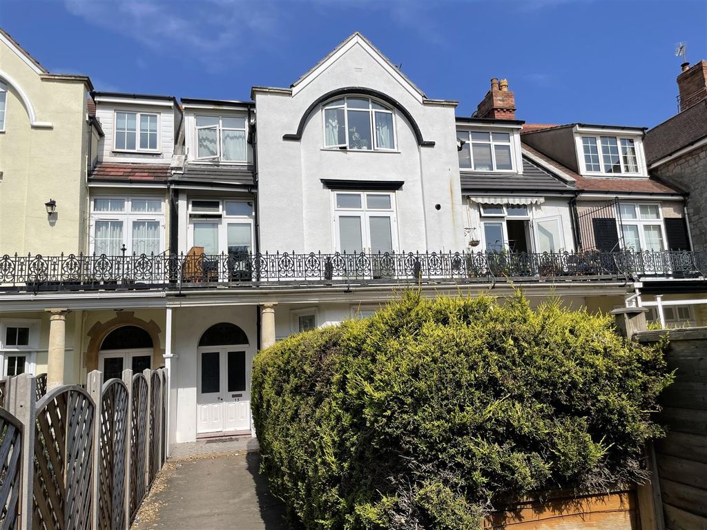 2 bed flat for sale in Uphill Road North, WestonSuperMare BS23 Zoopla