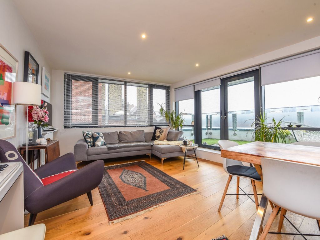 1 bed flat to rent in Wakefield Road, Richmond TW10 Zoopla