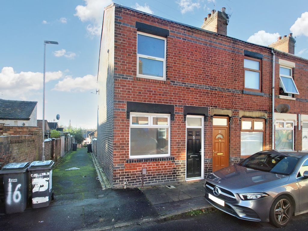 2 bed end terrace house for sale in Compton Street, Shelton, StokeOn