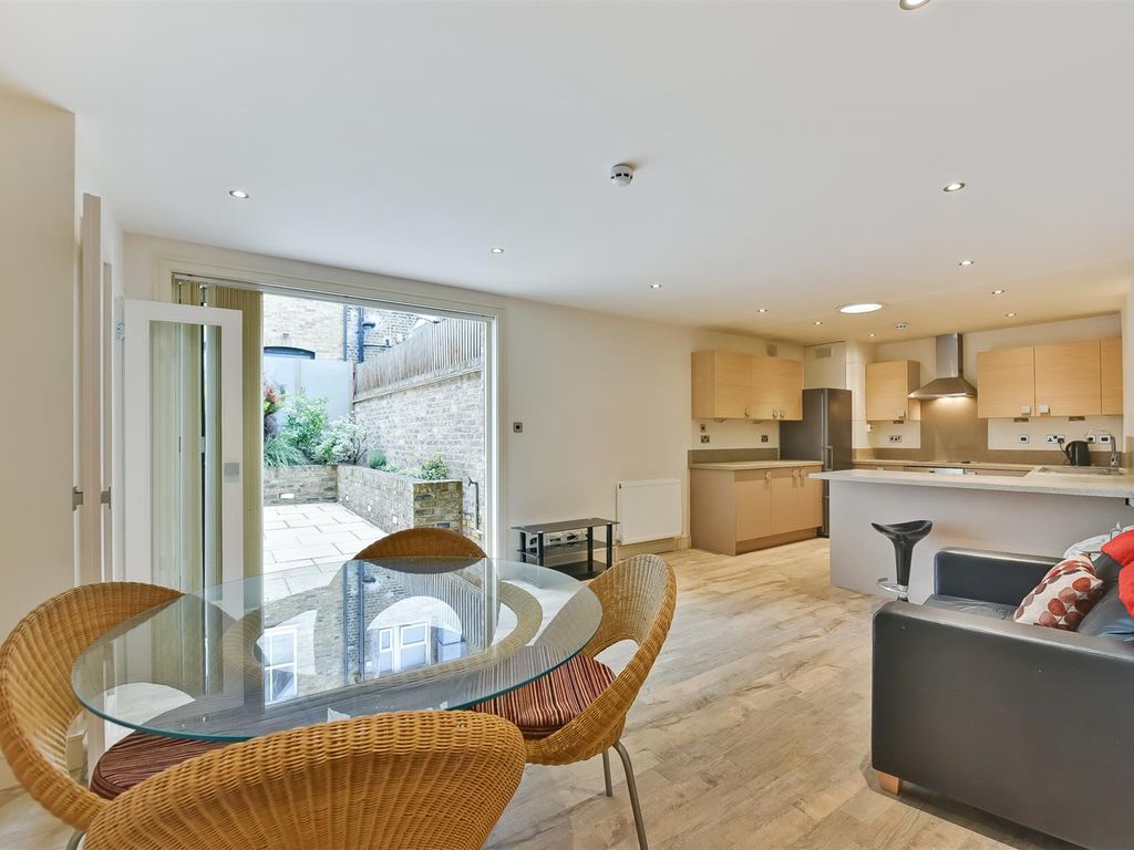 2 bed shared to rent in Kennington Road, London SE11 Zoopla