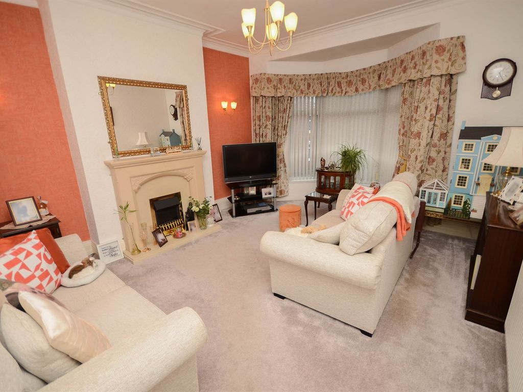 3 bed flat for sale in Talbot Road, South Shields NE34, £59,500 Zoopla