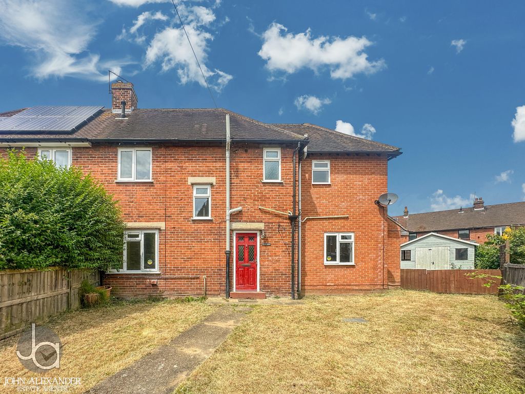 3 bed semidetached house for sale in De Burgh Road, Lexden, Colchester