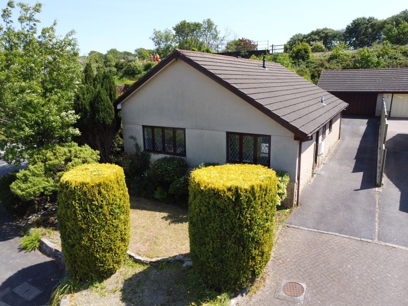3 bed detached bungalow for sale in Oaktree Close, Holmbush, St. Austell PL25, £360,000 Zoopla