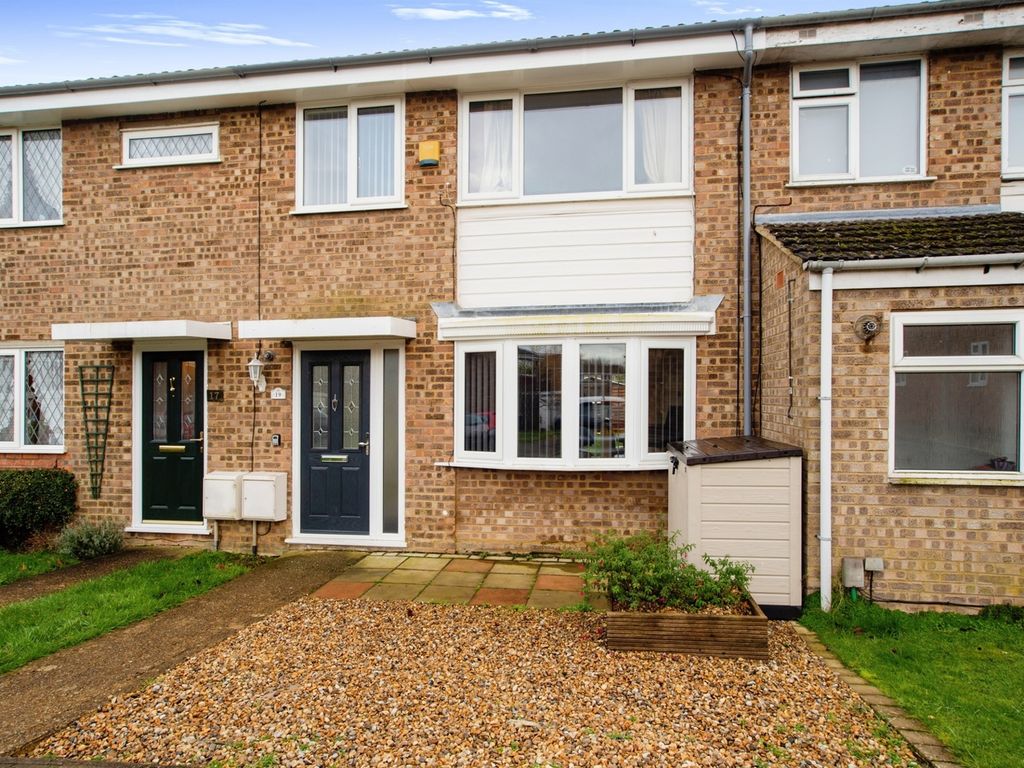 3 bed terraced house for sale in Dickens Court, Hemel Hempstead HP2