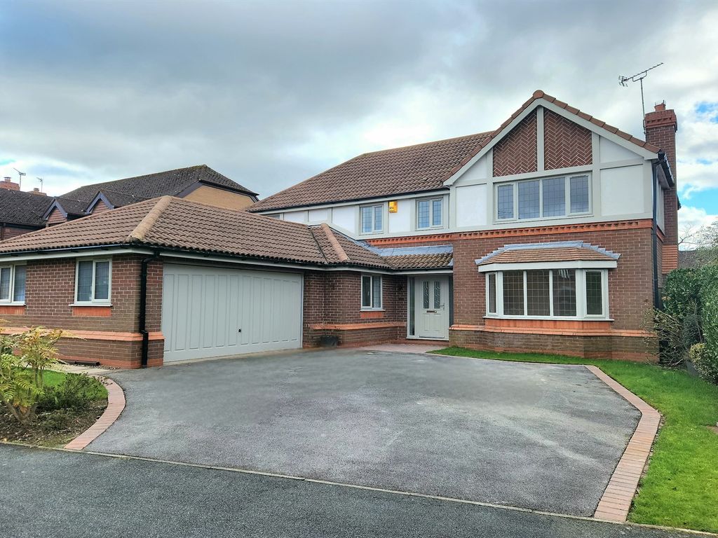 4 bed detached house for sale in Barshaw Gardens, Appleton, Warrington WA4, £750,000 Zoopla
