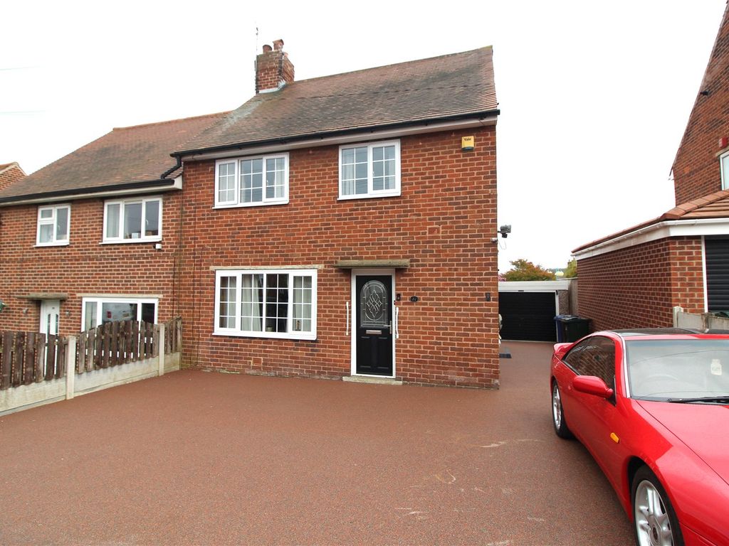 3 bed semidetached house for sale in Eaden Crescent, Hoyland, Barnsley