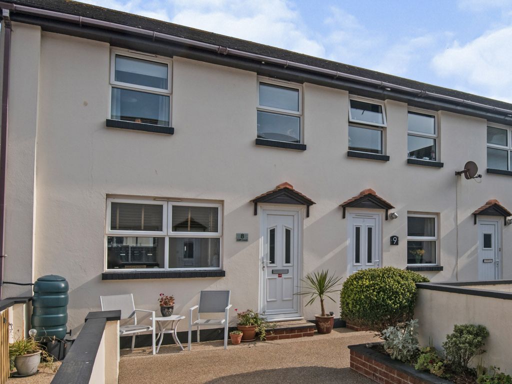 3 bed end terrace house for sale in Cliff Court, West Cliff, Dawlish