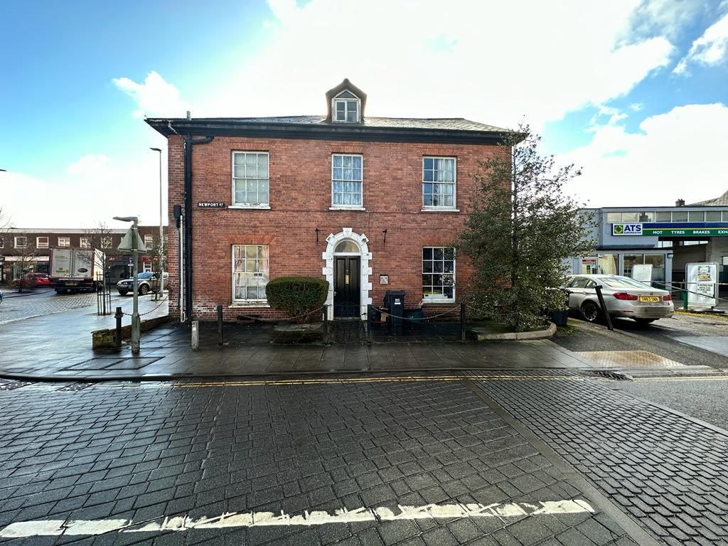 4 bed property for sale in Newport Street, Tiverton EX16, £160,000 Zoopla