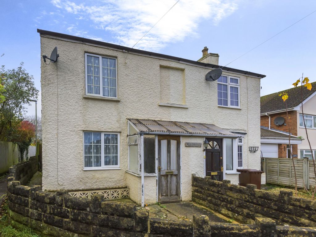 3 bed semidetached house for sale in Grange Walk, Charlton Kings