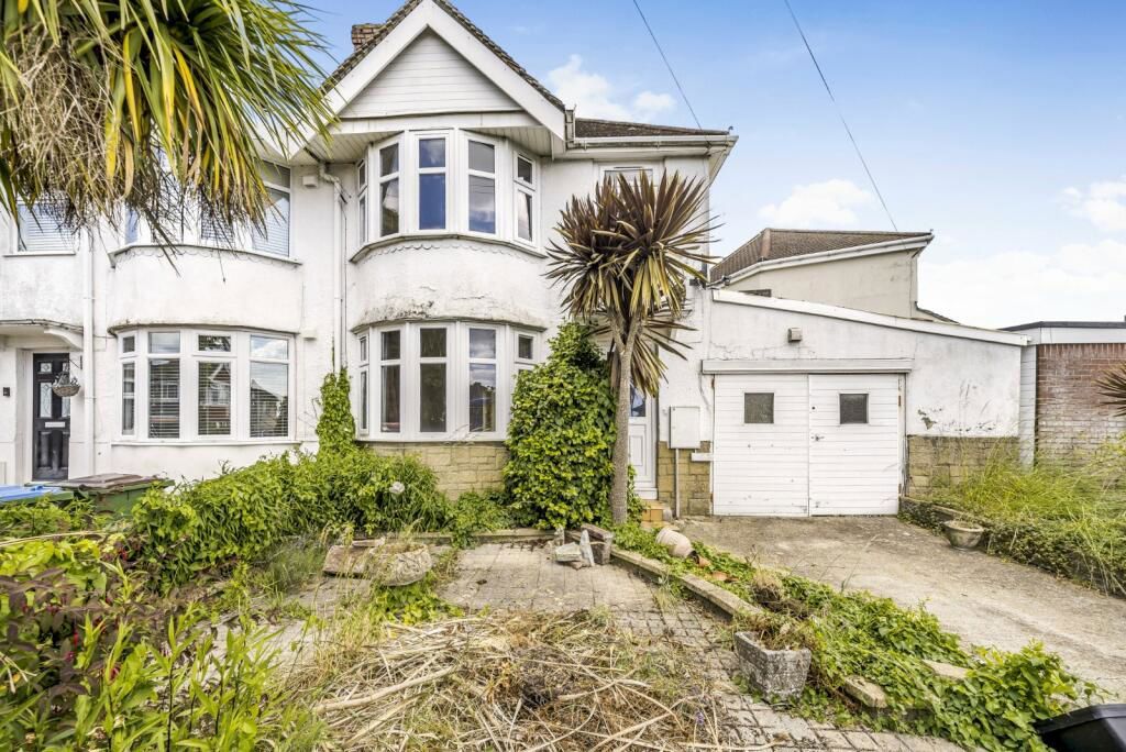 3 bed semidetached house for sale in Gladstone Road, Southampton SO19