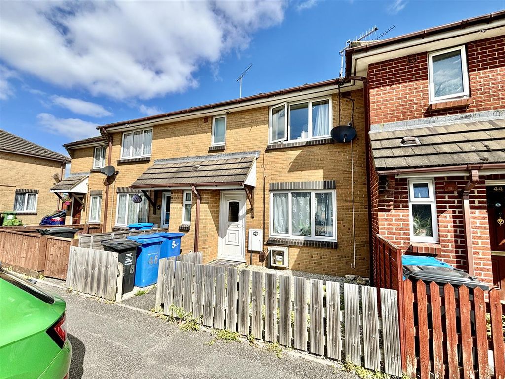 3 bed terraced house for sale in Russell Gardens, Hamworthy, Poole BH16