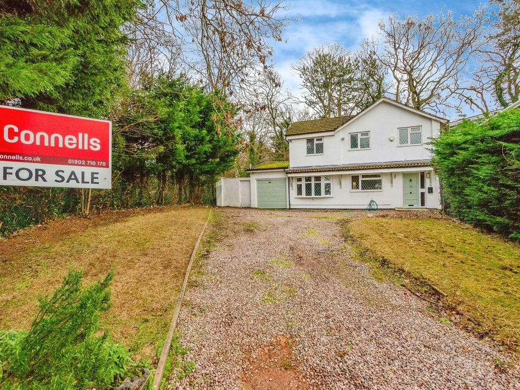 5 bed detached house for sale in Westhill, Finchfield, Wolverhampton