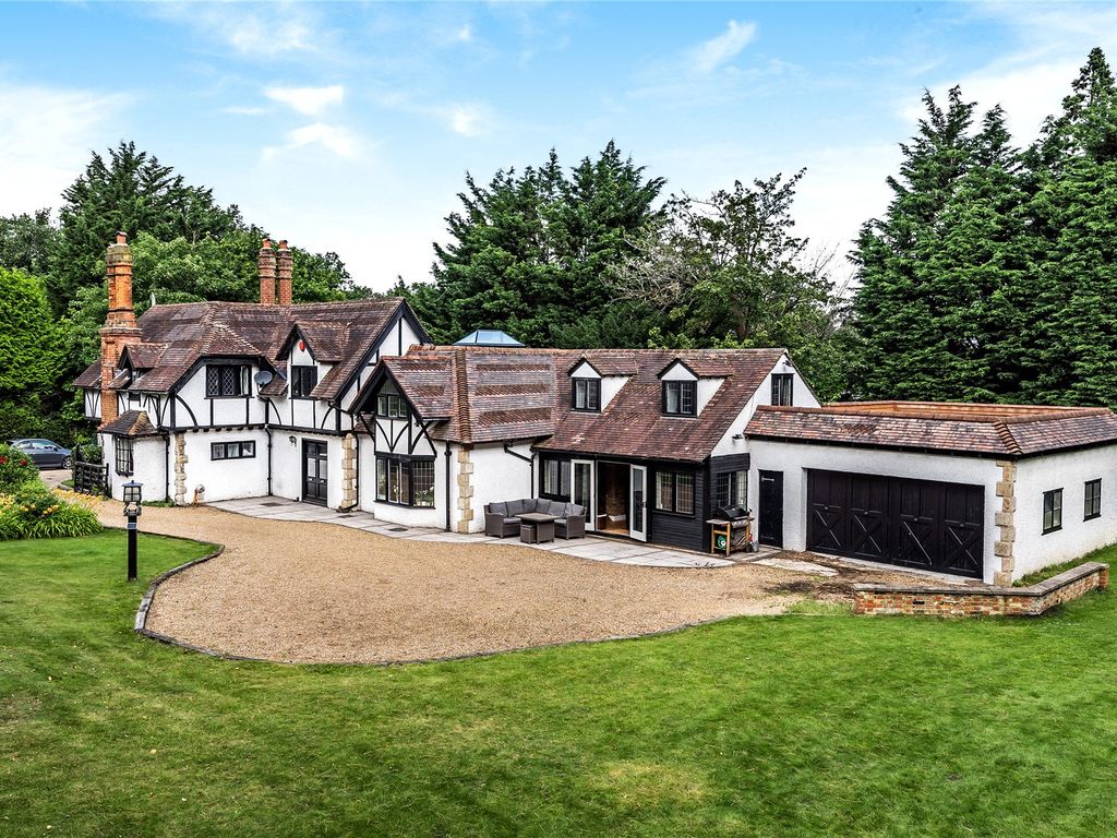 Holwood Park Avenue, Keston Park BR6  