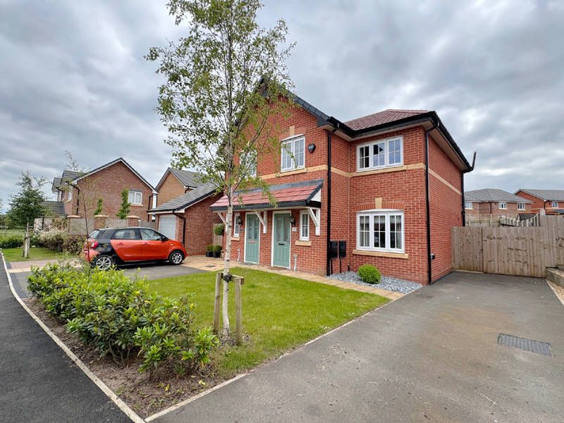 3 bed semidetached house for sale in Sapphire Drive, PoultonLeFylde