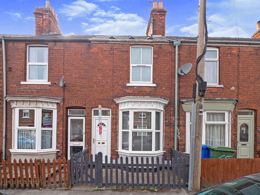 2 bed terraced house for sale in Beaver Road, Beverley HU17 Zoopla