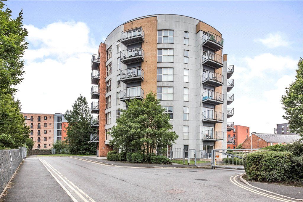 2 bed flat for sale in Stillwater Drive, Manchester M11 Zoopla