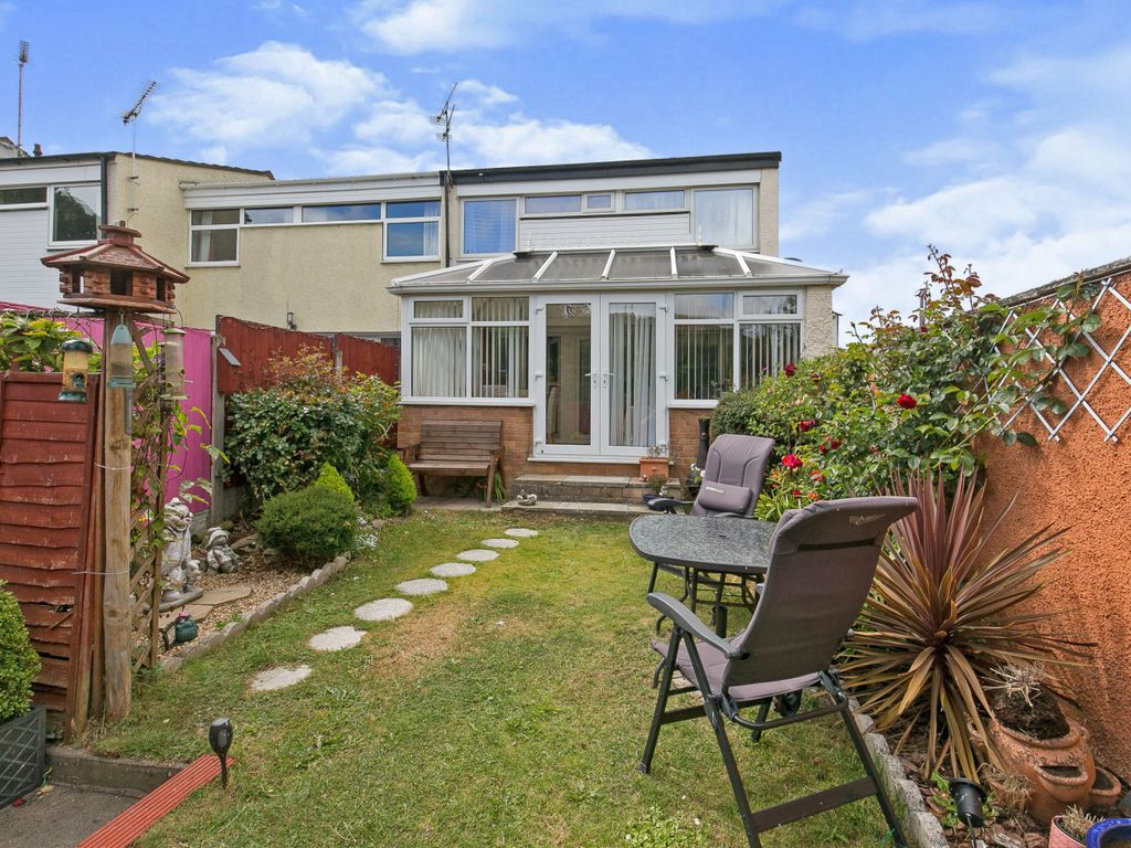 3 bed end terrace house for sale in Maes Cynbryd, Llanddulas, Abergele