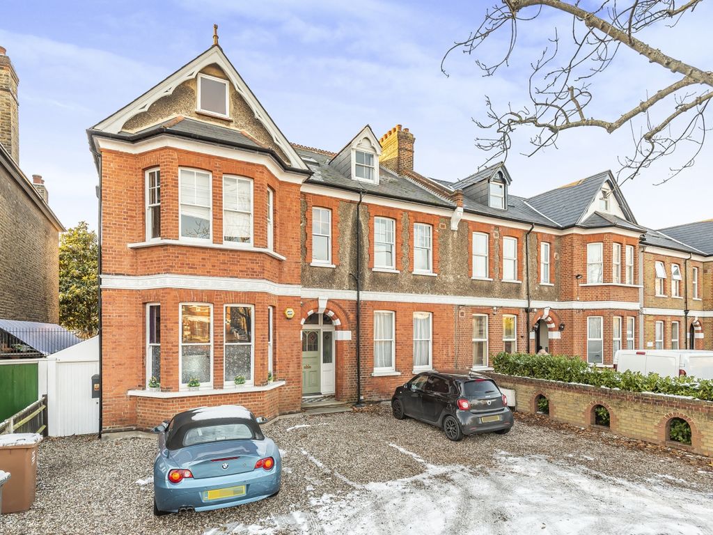 3 bed flat for sale in Bromley Road, London SE6 Zoopla