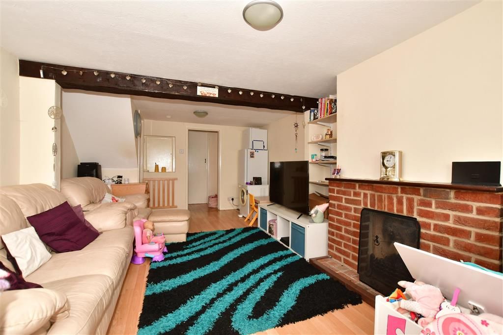 2 bed terraced house for sale in Station Road, Ditton, Aylesford, Kent