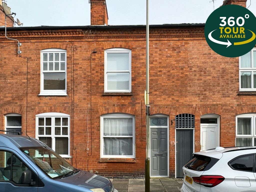 2 bed terraced house to rent in Oxford Road, Clarendon Park, Leicester