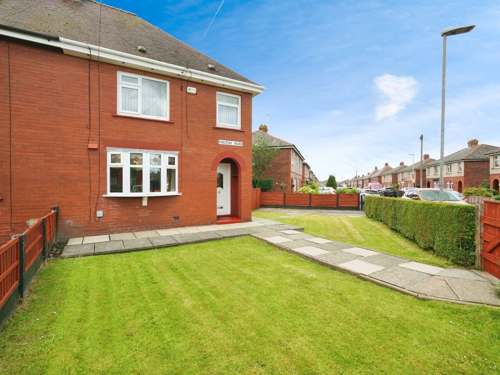 3 bed semidetached house for sale in Malton Road, Manchester M28, £240,000 Zoopla