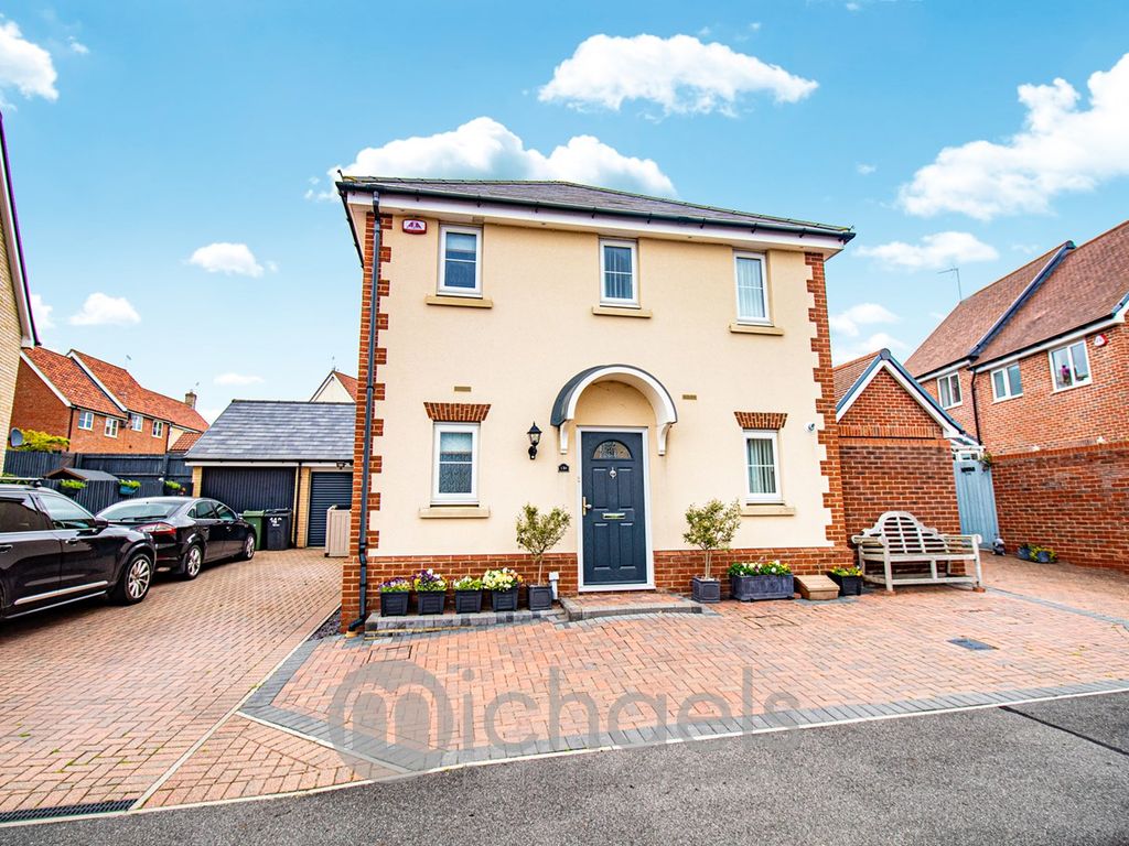 2 bed detached house for sale in Mill Park Drive, Braintree CM7 Zoopla