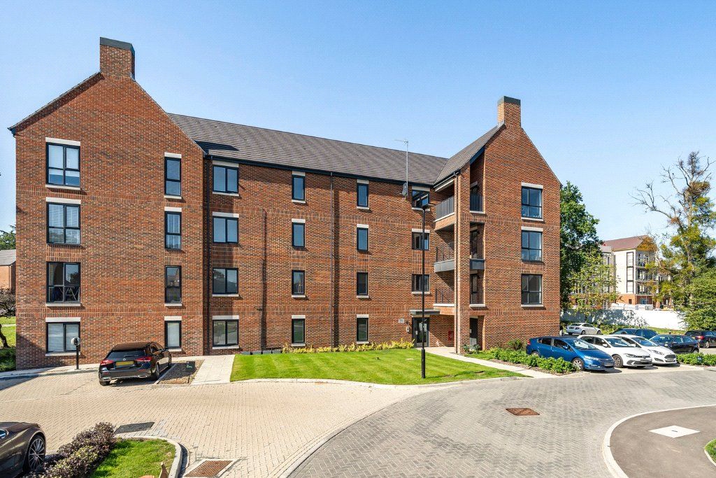 New home, 2 bed flat for sale in Ottershaw, Chertsey, Surrey KT16, £