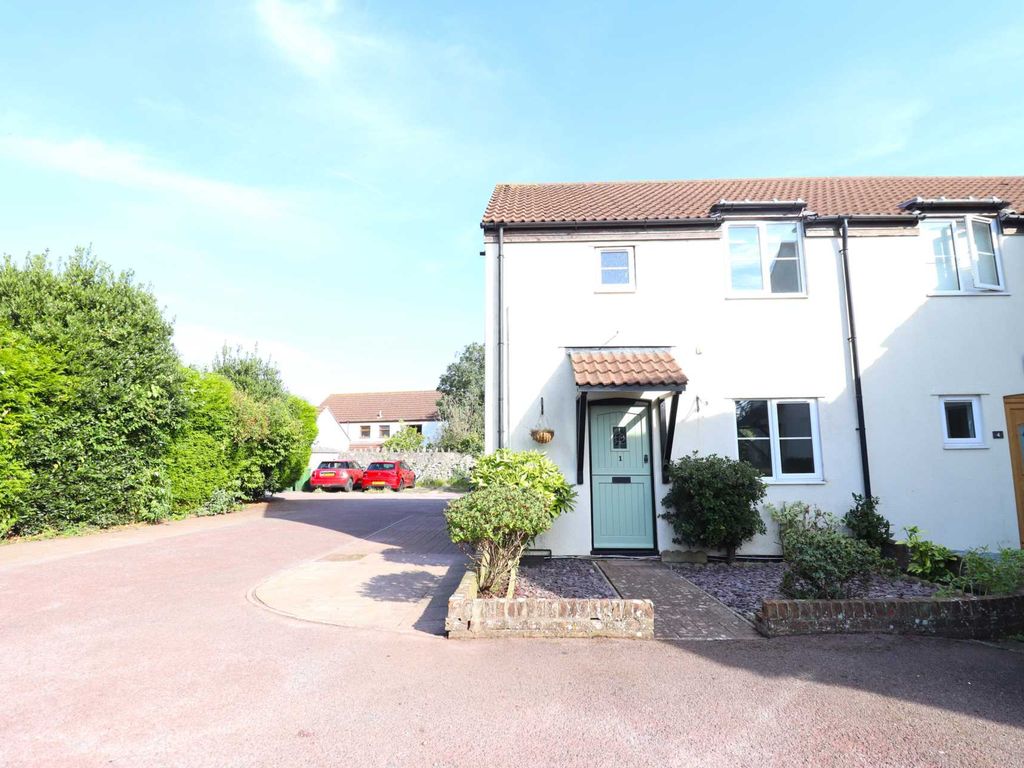 3 bed cottage for sale in Manchester Cottages, Worle, WestonSuperMare