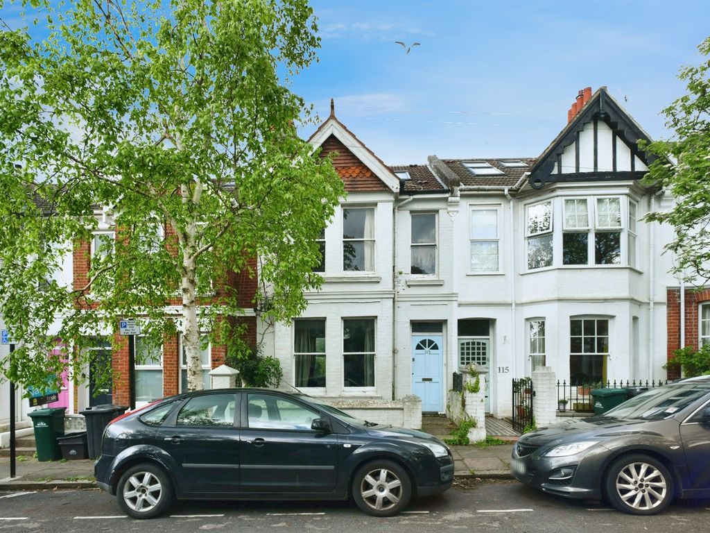 4 bed terraced house for sale in Maldon Road, Brighton BN1, £600,000