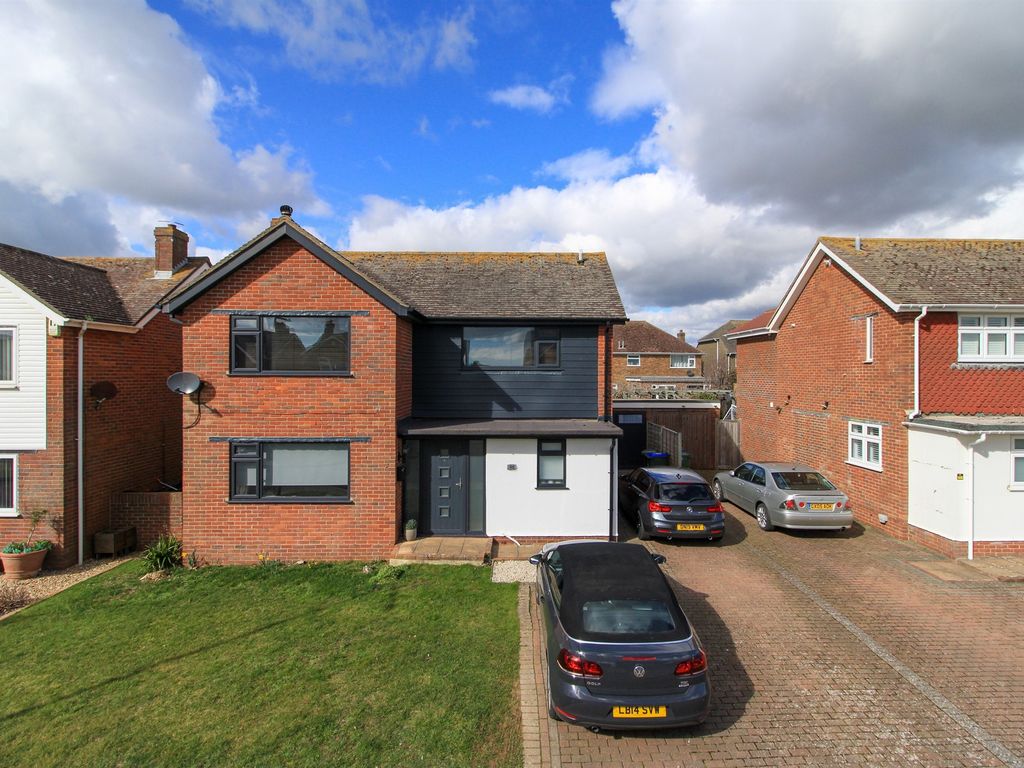3 bed detached house for sale in Kingsmead, Seaford BN25 Zoopla