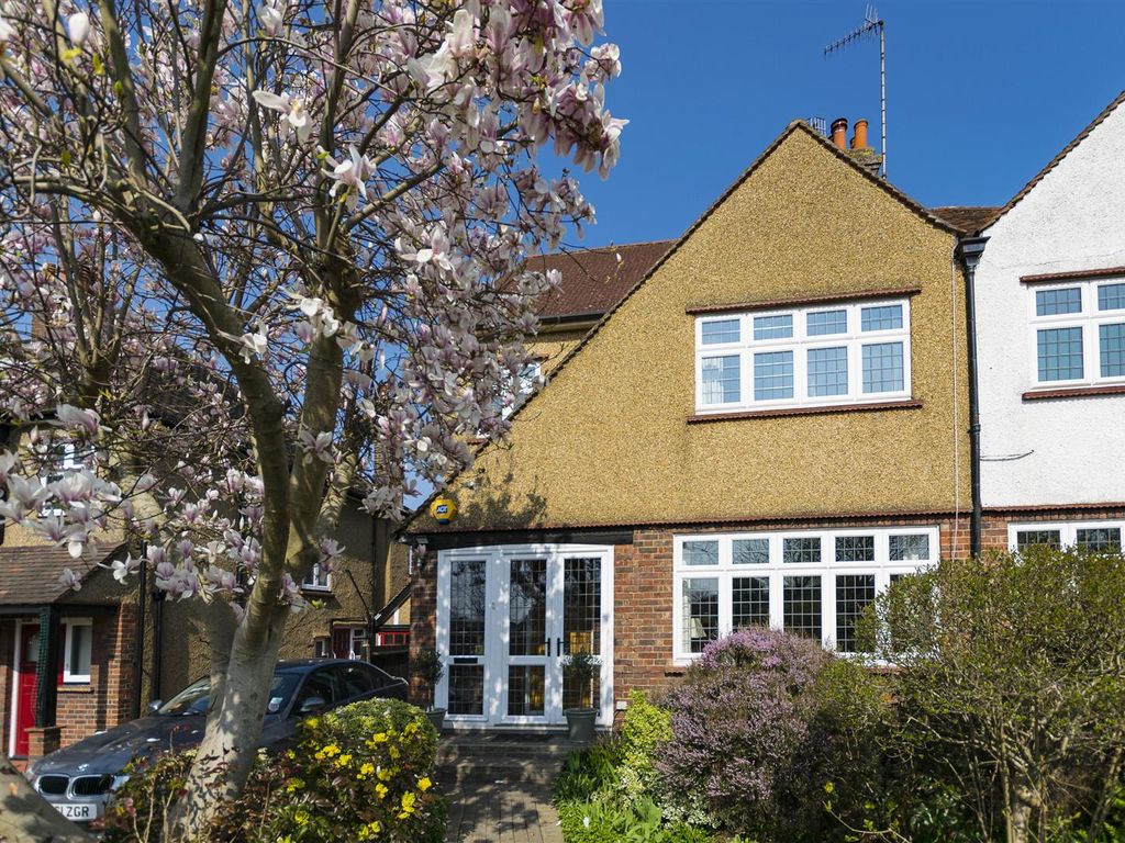 4 bed semidetached house for sale in Whitmore Road, Harrow HA1 Zoopla
