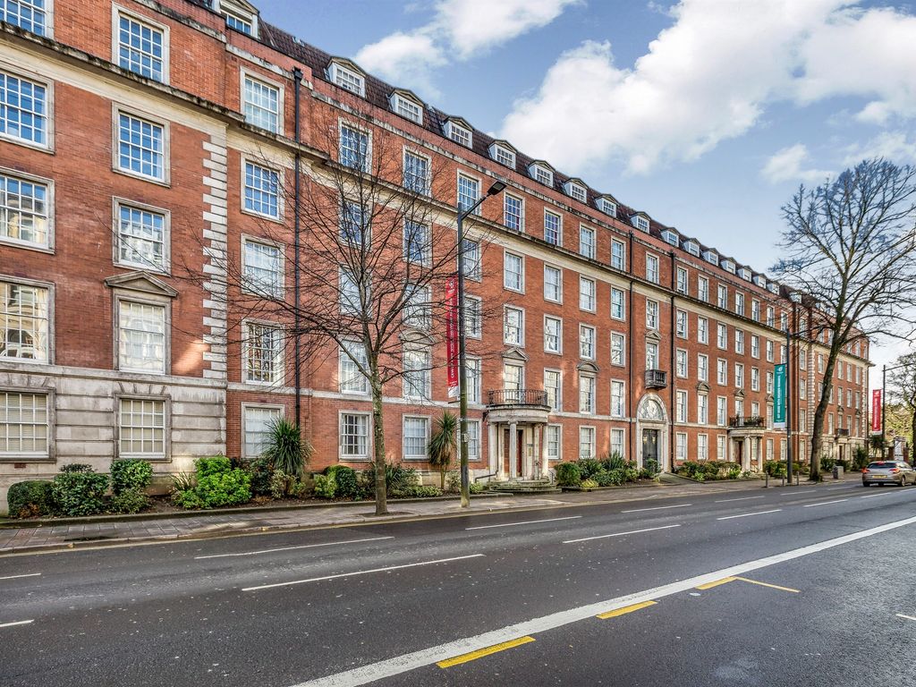 2 bed flat for sale in Westgate Street, Cardiff CF10 Zoopla