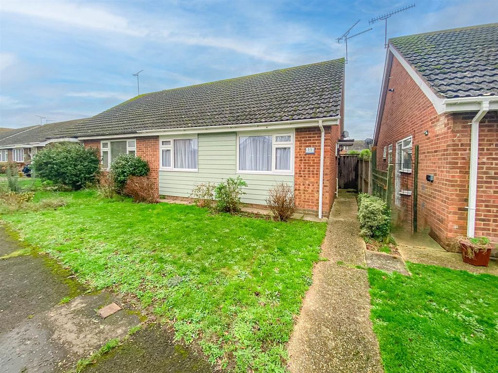 2 bed semidetached bungalow for sale in Ember Way, BurnhamOnCrouch