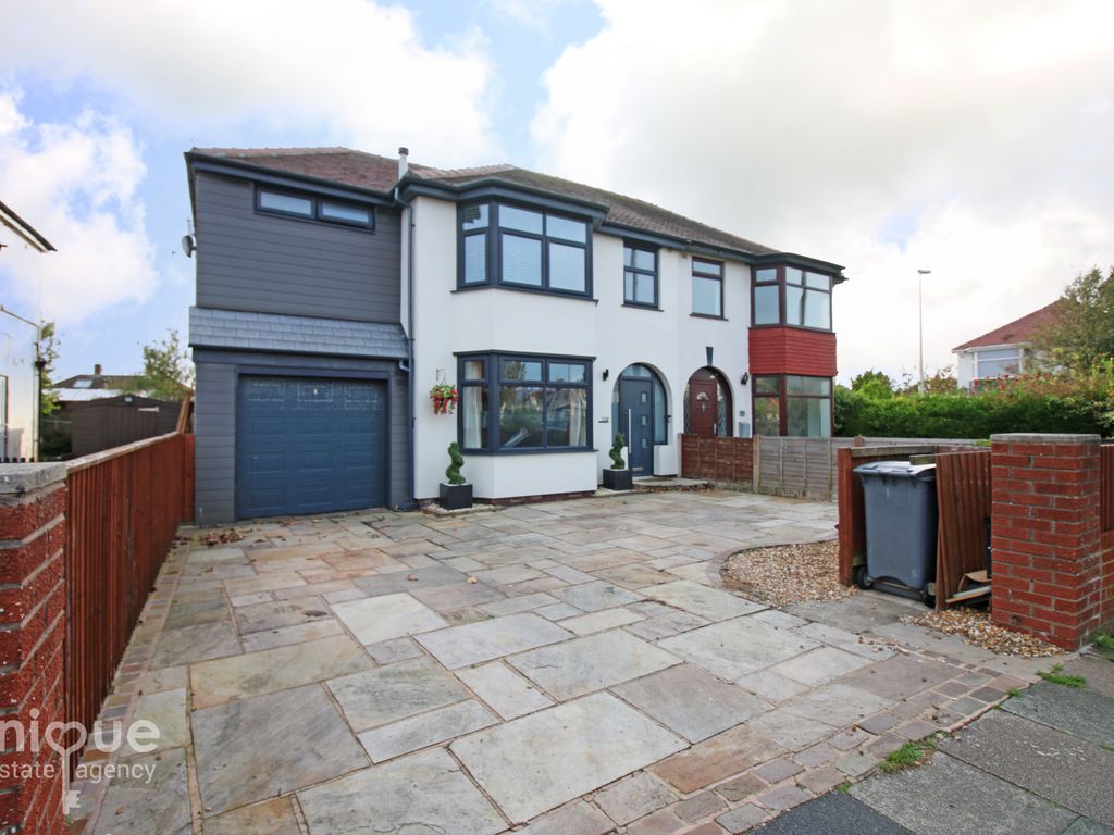3 bed semidetached house for sale in Anchorsholme Lane East, Thornton