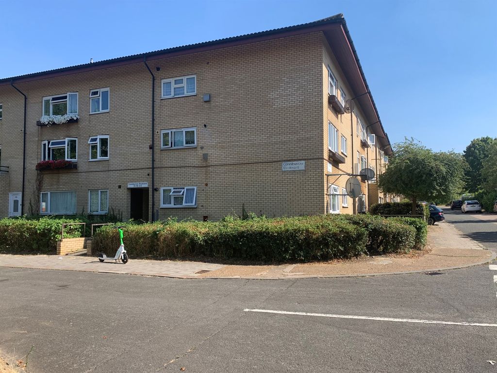1 bed flat for sale in Conniburrow Boulevard, Conniburrow, Milton