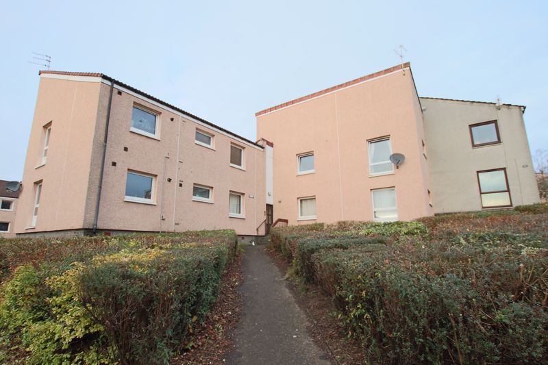 2 bed flat for sale in Yarrow Terrace, Dundee DD2, £92,000 Zoopla