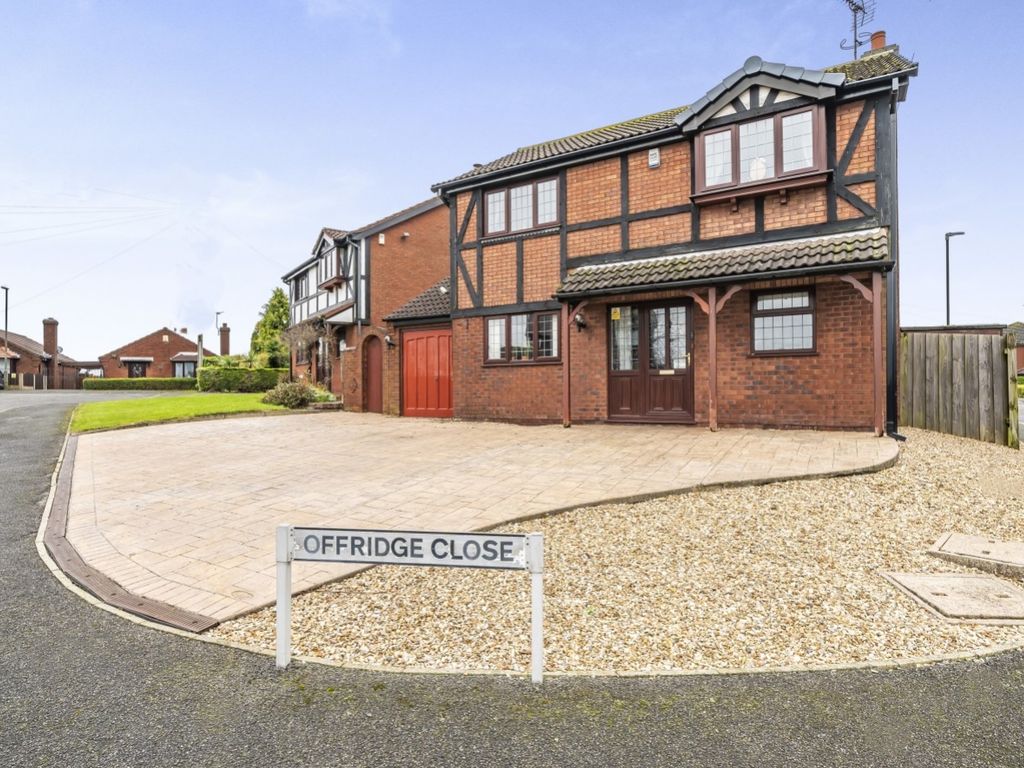 4 bed detached house for sale in 2 Offridge Close, Clowne, Chesterfield S43, £320,000 Zoopla