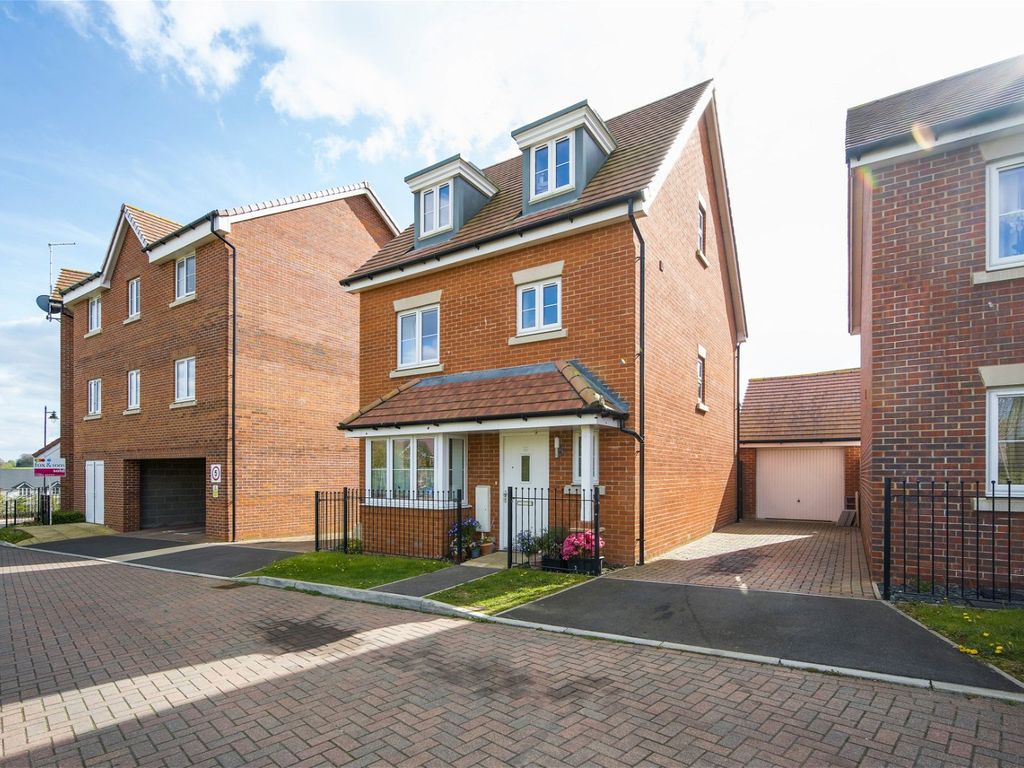 4 bed detached house for sale in Pritchard Way, Amesbury SP4 Zoopla